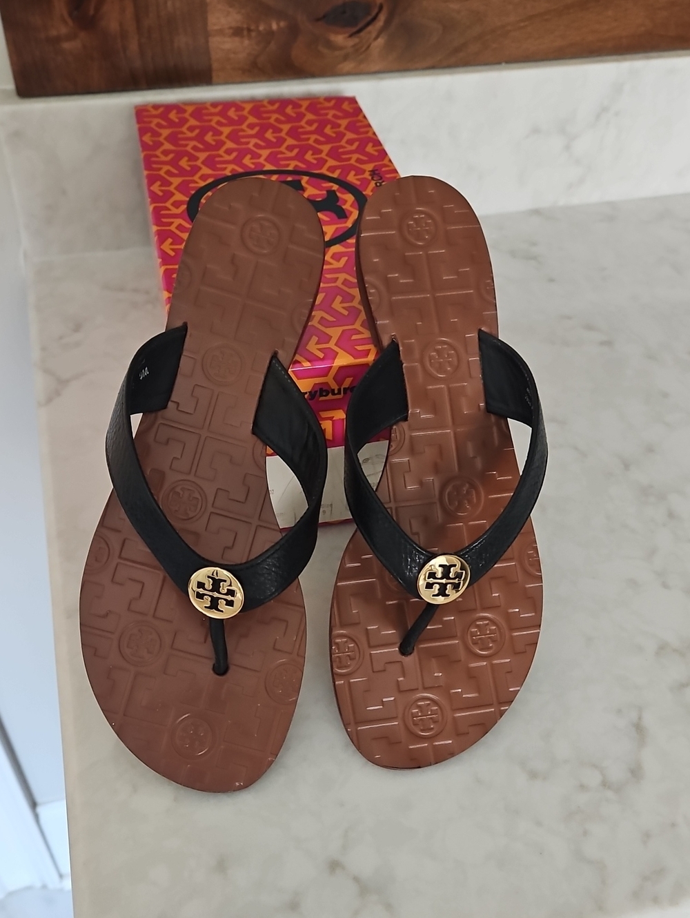 Tory Burch Black and Brown Leather Flip Flop Sandals